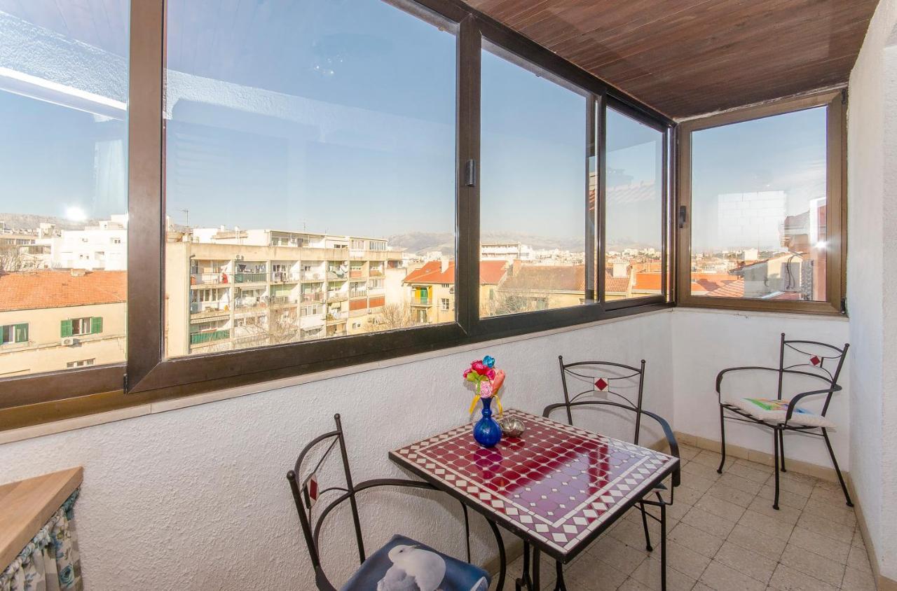 Vialli Apartman *